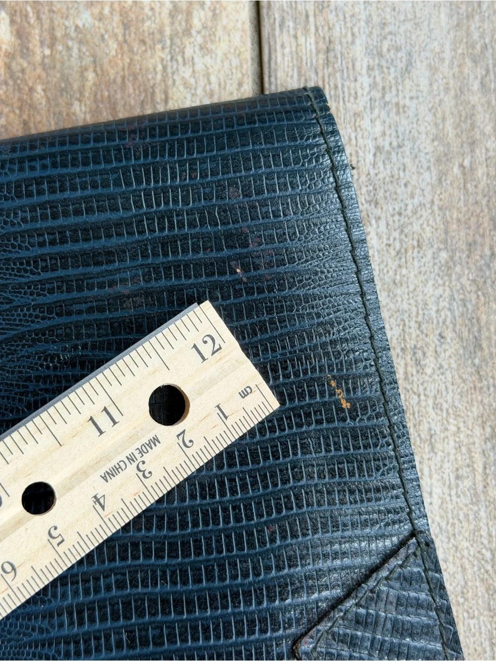 Vintage Western Navy Suede-Lined Navy Lizard-Embossed Leather Clutch Purse